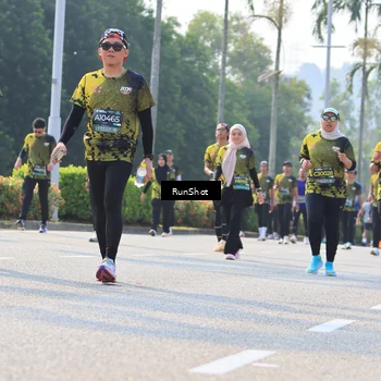 Runner Photo 7011116