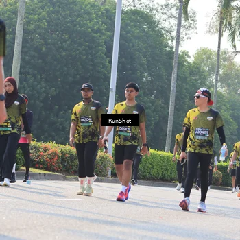 Runner Photo 7011118