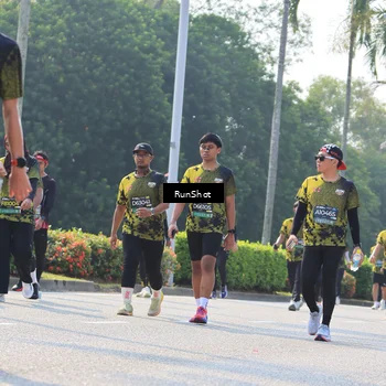 Runner Photo 7011121