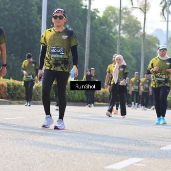 Runner Photo 7011123