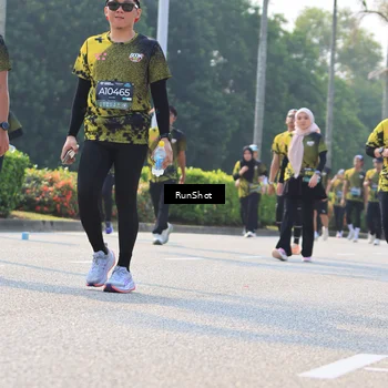 Runner Photo 7011134