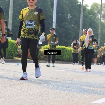 Runner Photo 7011138