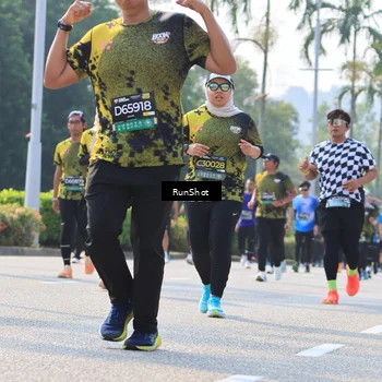 Runner Photo 7011144