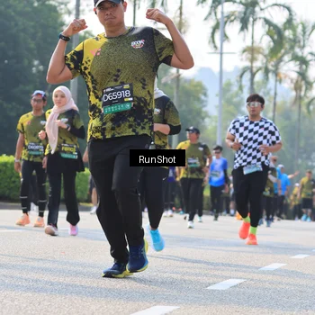 Runner Photo 7011149
