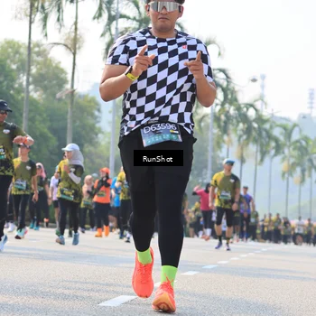 Runner Photo 7011170