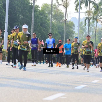Runner Photo 7011192