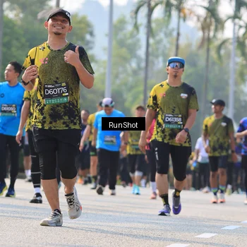 Runner Photo 7011198