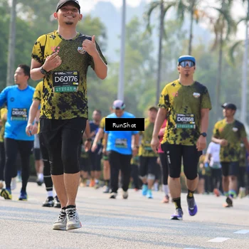 Runner Photo 7011204