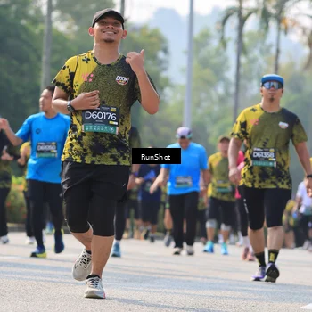 Runner Photo 7011205