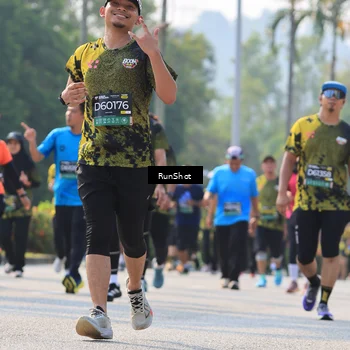 Runner Photo 7011207
