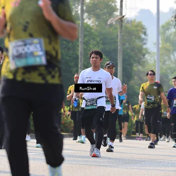 Runner Photo 7011213