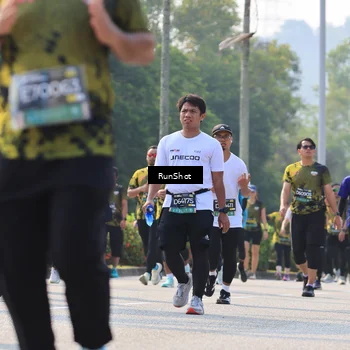 Runner Photo 7011214