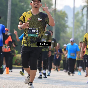 Runner Photo 7011216