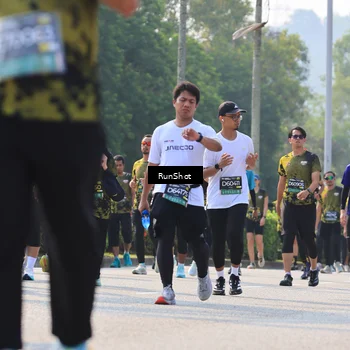 Runner Photo 7011229