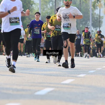 Runner Photo 7011234
