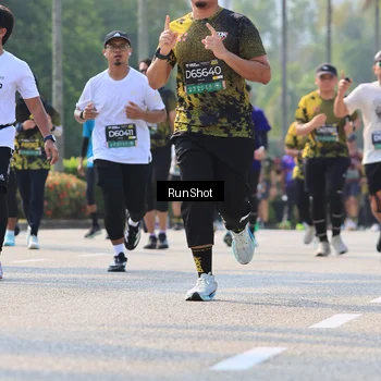 Runner Photo 7011236