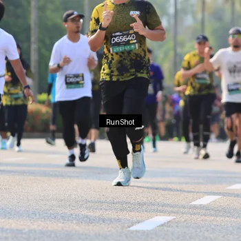 Runner Photo 7011237