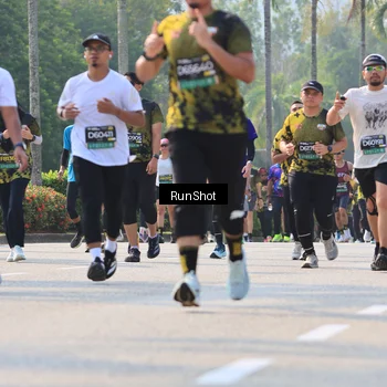 Runner Photo 7011240