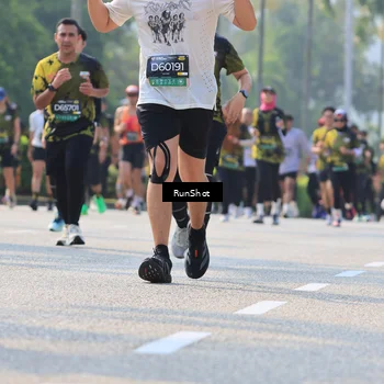 Runner Photo 7011242