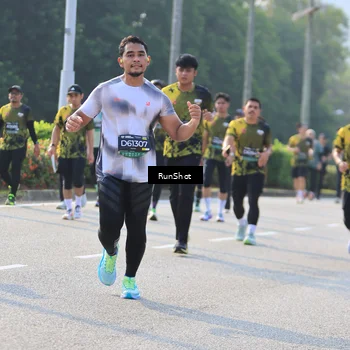 Runner Photo 7011263