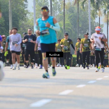Runner Photo 7011303