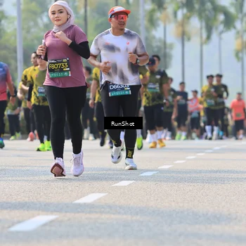 Runner Photo 7011318