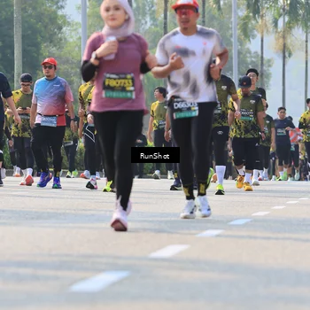 Runner Photo 7011340
