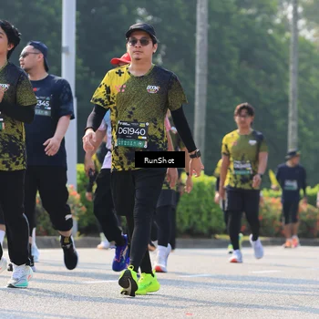 Runner Photo 7011342