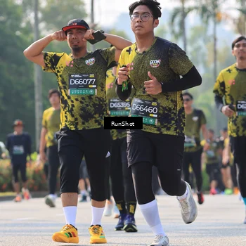 Runner Photo 7011348