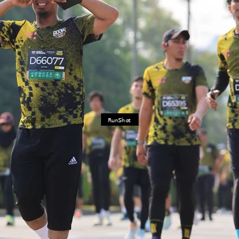 Runner Photo 7011368