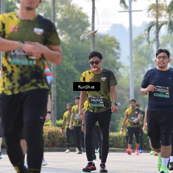 Runner Photo 7011382