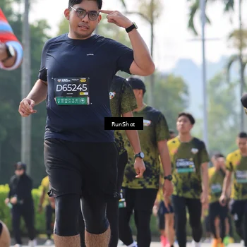 Runner Photo 7011411