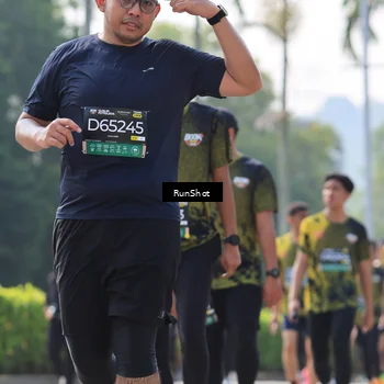 Runner Photo 7011414