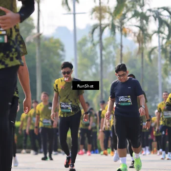 Runner Photo 7011418