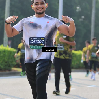 Runner Photo 7011422