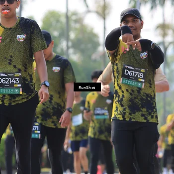 Runner Photo 7011423