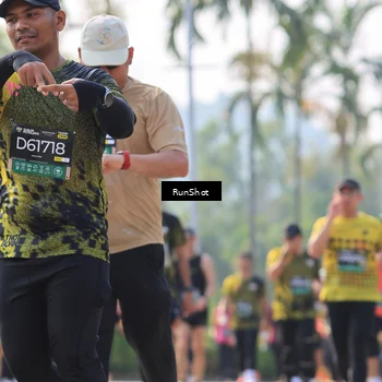 Runner Photo 7011428