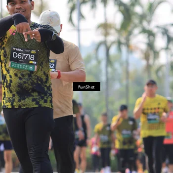 Runner Photo 7011429