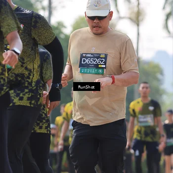 Runner Photo 7011433