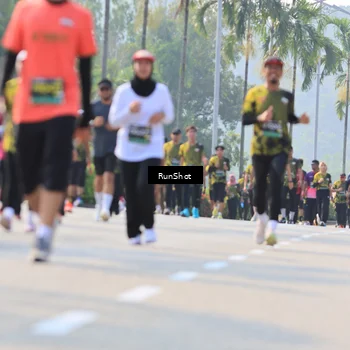 Runner Photo 7011465
