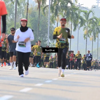 Runner Photo 7011466