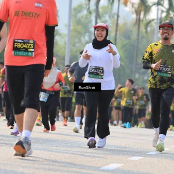 Runner Photo 7011475