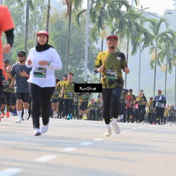 Runner Photo 7011478