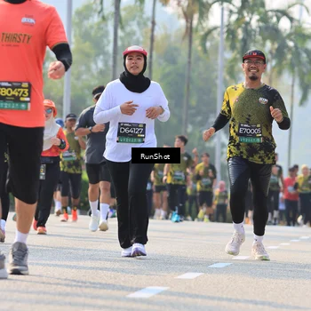 Runner Photo 7011485