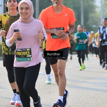 Runner Photo 7011495