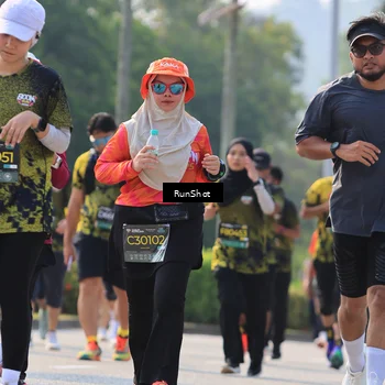 Runner Photo 7011500