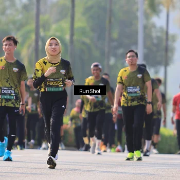 Runner Photo 7011515