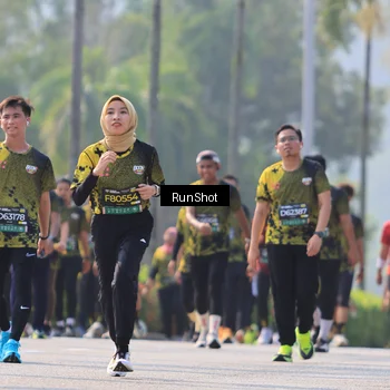 Runner Photo 7011517
