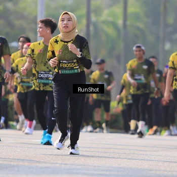Runner Photo 7011522