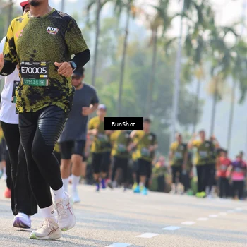 Runner Photo 7011528